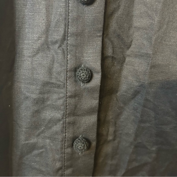 *NWT* English Factory Women’s Black Embroidered Lace Linen Blend Shirt, Size XS - Picture 9 of 16